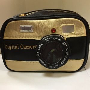 Camera cartoon bag